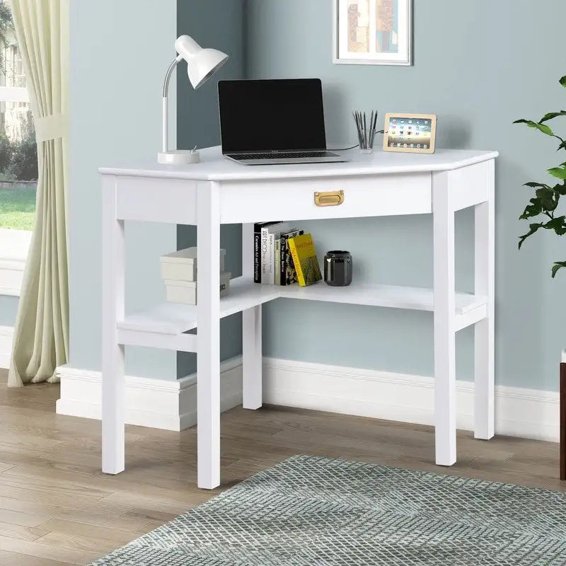 Bureau d'angle style campagne avec tablette clavier