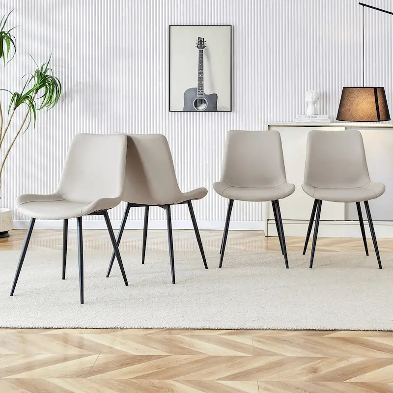 Chaise de salle à manger avec coussin de dossier en cuir artificiel, pieds en métal noir, coussin incurvé et élargi pour plus de confort (6 chaises)
